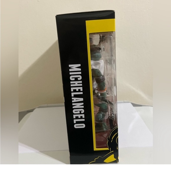 Teenage Mutant Ninja Turtles Vs Cobra Kai Michelangelo Vs Daniel Larusso - Picture 5 of 6